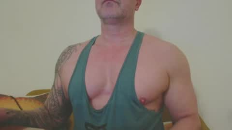 Snapshot of show_on_for_you chatting on February 25, 2025, 9:35 pm show_on_for_you online show from February 25, 2025, 9:35 pm