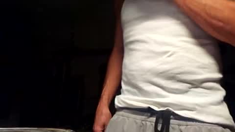 Snapshot of showingoff40 chatting on September 18, 2025, 11:45 am Red4040 online show from September 18, 2025, 11:45 am