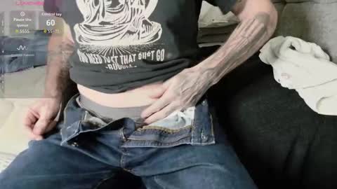 showofjay online show from October 7, 2025, 12:19 am