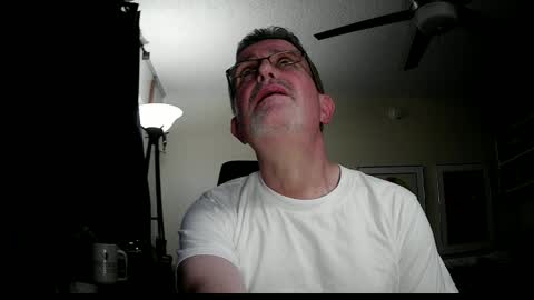 Snapshot of shrewtamer chatting on December 25, 2024, 3:08 am shrewtamer online show from December 25, 2024, 3:08 am