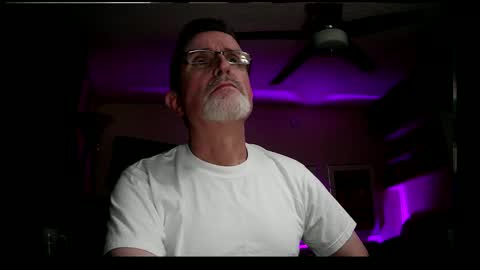 Snapshot of shrewtamer chatting on January 5, 2025, 5:09 am shrewtamer online show from January 5, 2025, 5:09 am