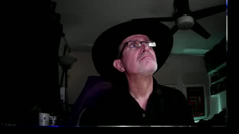 Snapshot of shrewtamer chatting on January 12, 2025, 6:17 am shrewtamer online show from January 12, 2025, 6:17 am