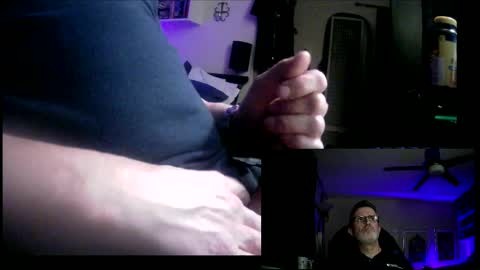 Snapshot of shrewtamer chatting on January 15, 2025, 1:56 am shrewtamer online show from January 15, 2025, 1:56 am