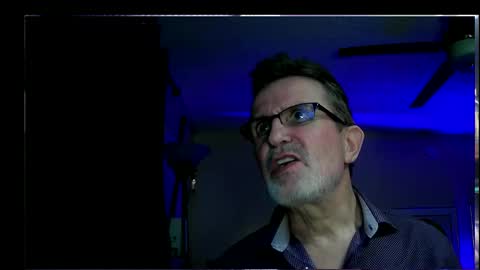 Snapshot of shrewtamer chatting on January 16, 2025, 3:02 am shrewtamer online show from January 16, 2025, 3:02 am