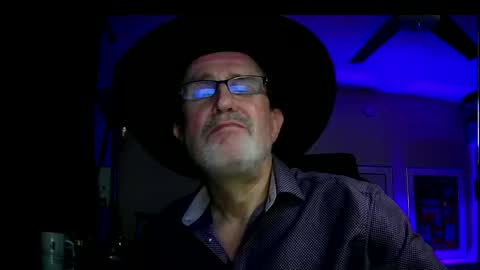 Snapshot of shrewtamer chatting on January 16, 2025, 6:03 am shrewtamer online show from January 16, 2025, 6:03 am