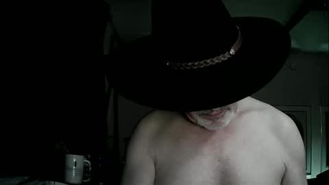 Snapshot of shrewtamer chatting on January 25, 2025, 9:04 pm shrewtamer online show from January 25, 2025, 9:04 pm