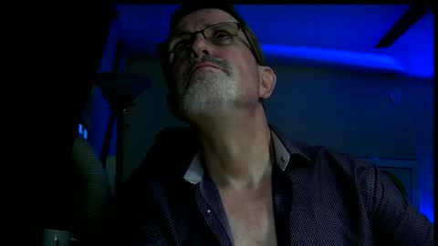 Snapshot of shrewtamer chatting on February 8, 2025, 2:58 am shrewtamer online show from February 8, 2025, 2:58 am