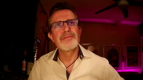 Snapshot of shrewtamer chatting on September 10, 2025, 4:56 am shrewtamer online show from September 10, 2025, 4:56 am