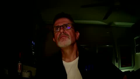 Snapshot of shrewtamer chatting on September 26, 2025, 2:37 am shrewtamer online show from September 26, 2025, 2:37 am