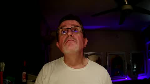 Snapshot of shrewtamer chatting on October 7, 2025, 1:58 am shrewtamer online show from October 7, 2025, 1:58 am