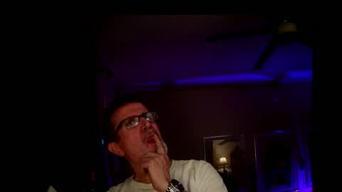 Snapshot of shrewtamer chatting on October 16, 2025, 2:34 am shrewtamer online show from October 16, 2025, 2:34 am