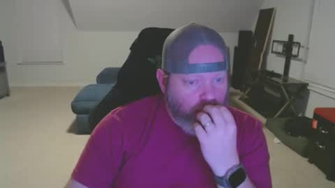 Snapshot of shughes740 chatting on March 2, 2025, 4:28 am shughes740 online show from March 2, 2025, 4:28 am