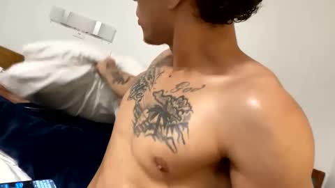 shurthingxx online show from January 15, 2025, 10:49 am