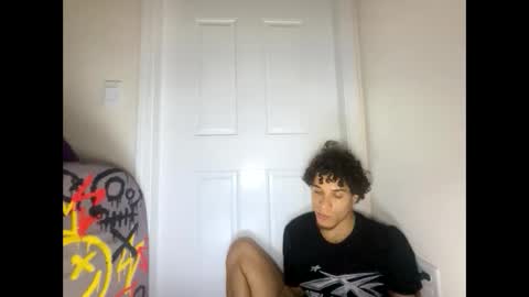 shurthingxx online show from February 18, 2025, 7:32 am