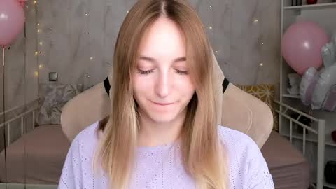 Polly online show from April 7, 2026, 12:11 am