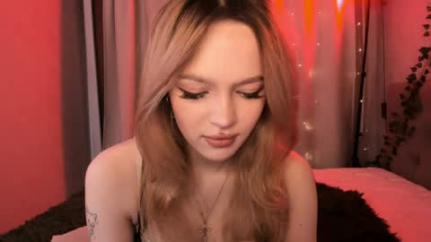 Megan 3 online show from April 3, 2026, 9:13 pm