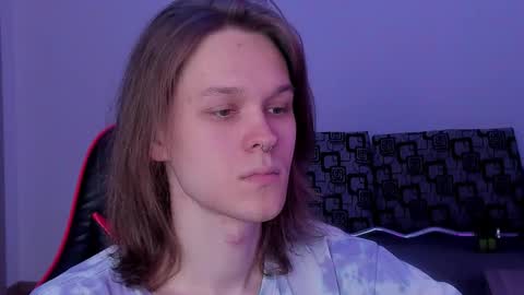 Snapshot of shy_nny chatting on September 30, 2025, 10:09 am Mark online show from September 30, 2025, 10:09 am