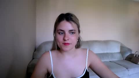 Snapshot of shy_sabrina_ chatting on June 10, 2026, 2:49 pm shy_sabrina_ online show from June 10, 2026, 2:49 pm