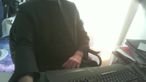 shyfrenchcock online show from March 30, 2026, 8:26 am