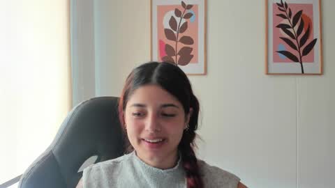 shylittlebunny online show from March 31, 2026, 2:28 pm