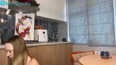 Aurora online show from February 5, 2026, 6:29 am