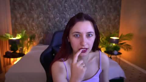 shyy_jany online show from May 17, 2026, 12:45 pm
