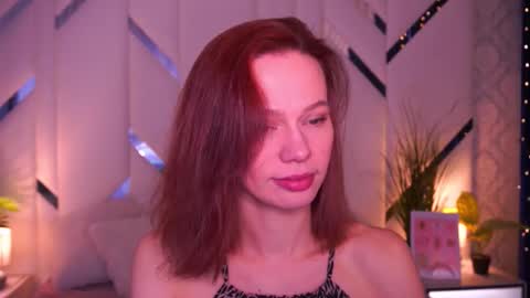 shyysiren online show from February 8, 2026, 9:02 am