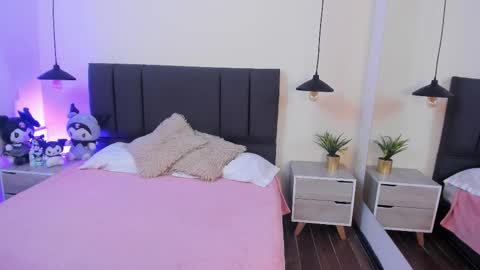 Snapshot of sialilith chatting on November 10, 2025, 8:08 pm Lilith online show from November 10, 2025, 8:08 pm