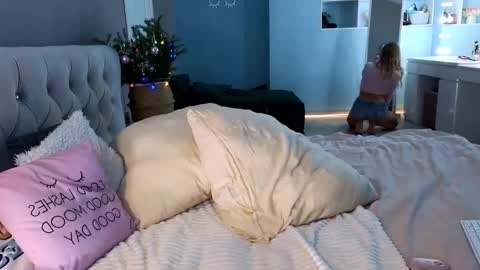 sialone online show from December 18, 2024, 6:32 am