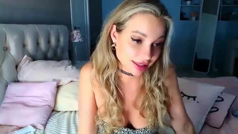 sialone online show from February 7, 2025, 9:26 am