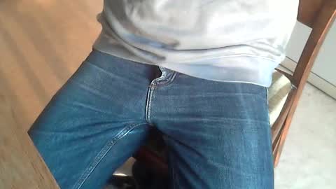 Snapshot of sibblii0 chatting on February 11, 2025, 7:23 am Seba online show from February 11, 2025, 7:23 am