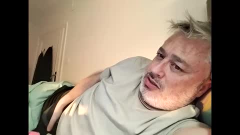 sibemolx online show from March 8, 2026, 10:35 pm