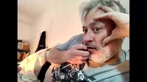 sibemolx online show from March 31, 2026, 1:11 pm