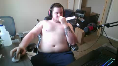 Snapshot of sideswitch chatting on February 1, 2026, 8:51 pm sideswitch online show from February 1, 2026, 8:51 pm