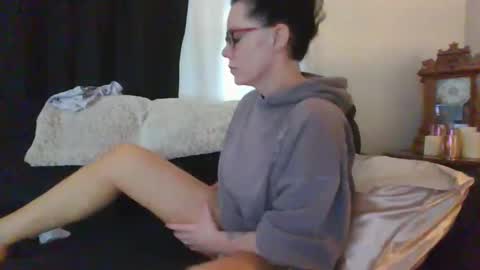 Mrs. St. Patrickk online show from April 24, 2026, 4:42 pm