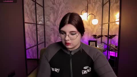 Siena online show from February 10, 2026, 8:46 pm