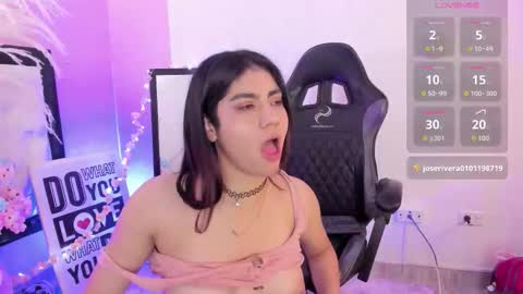 Snapshot of siena_fox chatting on March 12, 2026, 7:09 pm Siena online show from March 12, 2026, 7:09 pm