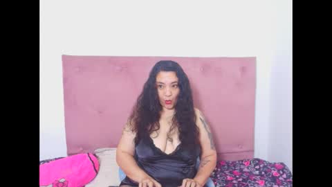 Snapshot of siennabloomhot chatting on April 5, 2026, 1:14 am Sienna online show from April 5, 2026, 1:14 am