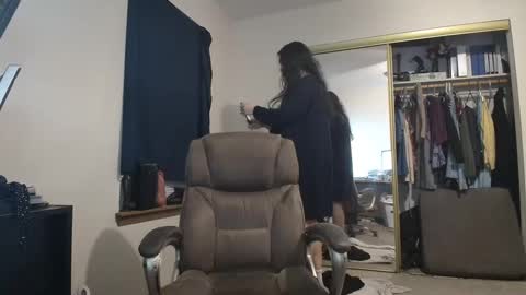 Snapshot of siennalilbunnykate chatting on December 9, 2024, 8:55 am Nicole Zelaya Ferrati  Niky Ferrati online show from December 9, 2024, 8:55 am