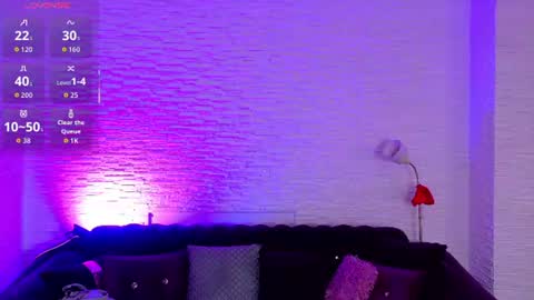 Snapshot of siennashinee chatting on June 30, 2026, 7:15 pm siennashinee online show from June 30, 2026, 7:15 pm