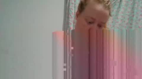 sierra_bby online show from May 10, 2026, 1:11 am