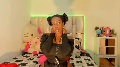 sierra_violet online show from December 16, 2024, 4:34 am