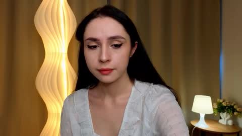 Snapshot of sierraholabaugh chatting on November 21, 2025, 7:07 am Mary Sandra online show from November 21, 2025, 7:07 am