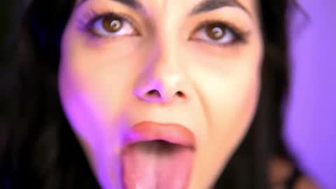 Maria online show from November 6, 2025, 11:00 am