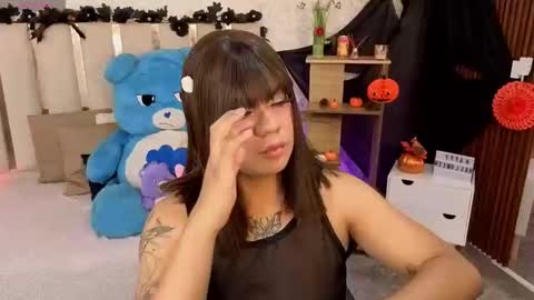 Snapshot of siiam_tay chatting on November 2, 2025, 3:42 am Siiam Tay online show from November 2, 2025, 3:42 am