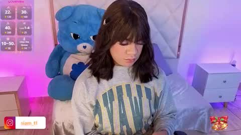 Snapshot of siiam_tay chatting on November 3, 2025, 3:52 am Siiam Tay online show from November 3, 2025, 3:52 am