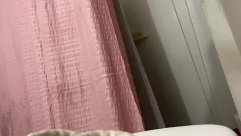 Snapshot of sikwitit625 chatting on December 6, 2024, 6:26 am Cdub625 online show from December 6, 2024, 6:26 am