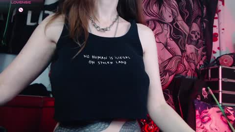 Allmylinkssilentmary666 online show from February 23, 2026, 1:52 pm