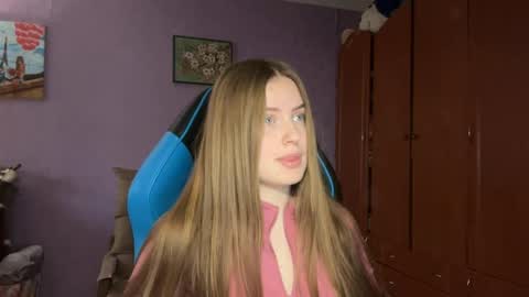 Erica online show from April 3, 2026, 9:51 am
