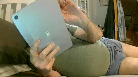Snapshot of sillyoldman45221063 chatting on April 18, 2026, 11:27 pm sillyoldman45221063 online show from April 18, 2026, 11:27 pm